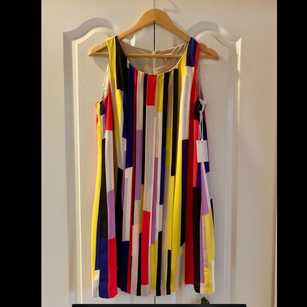 1. State colorful sleeveless dress